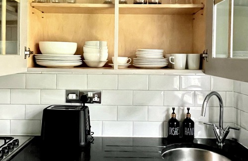 Haringey Apartment | Super Cosy Apartment in London