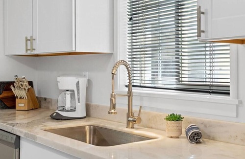 Calistoga Apartment | Super Cute Calistoga Studio - The 'Stag's Leap'