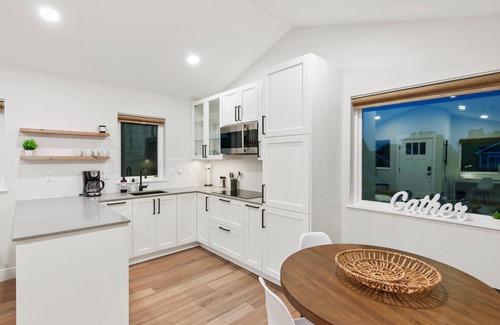 North Central Westminster House | Super Cute Guest House - Bradburn Village Haven