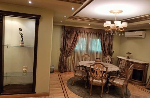 Heliopolis Apartment | Super Deluxe Apartment in Sheraton Area near Cairo Int'l Airport