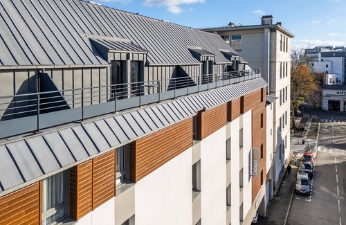 Bourg-l'Eveque Apartment | Super Endroit ! Studio + A/C, accès Gym