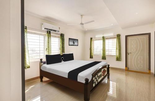 Kakinada Hotel | Super Hotel O Ramaraopet Near Kakinada Beach