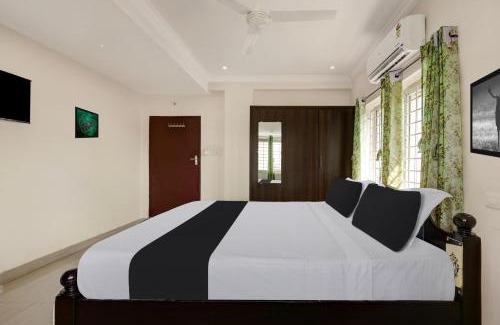 Kakinada Hotel | Super Hotel O Ramaraopet Near Kakinada Beach
