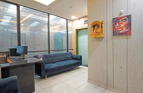 Surat Hotel | Super Hotel O Ugat Canal Surat Formerly Royal Orbit