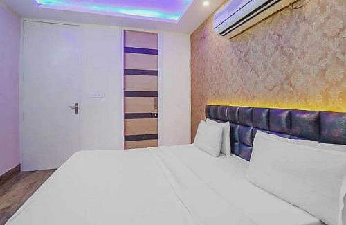 Rohtak Hotel | Super Hotel O Vivaan Residency