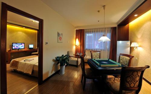 Jinsong Panjiayuan Hotel | Super House International