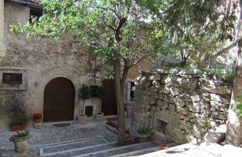 Santo Stefano di Sessanio Bed & Breakfast | Superior Apartment (2 Persons) Residenza La Torre Santo Stefano di Sessanio
