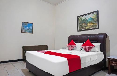 Bogor Tengah Hotel | Super OYO 92134 Bogor Guest House