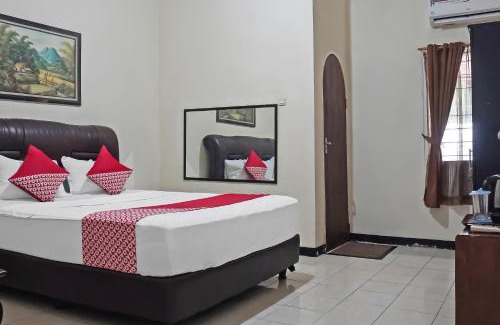 Bogor Tengah Hotel | Super OYO 92134 Bogor Guest House