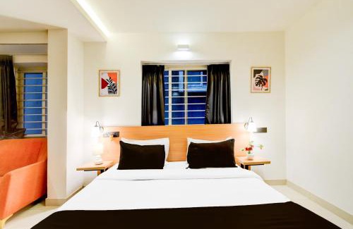 Miyapur Hotel | Super Townhouse Casa Grand Miyapur