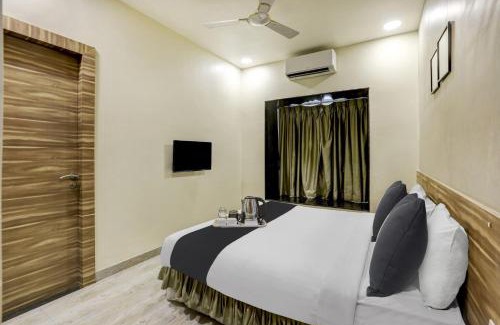 Sector 1 Hotel | Super Townhouse OAK Shubhham Regency