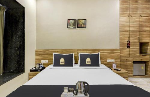 Sector 1 Hotel | Super Townhouse OAK Shubhham Regency