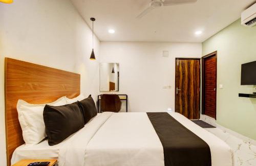 Banjara Hills Hotel | Super Townhouse Rcc Hotel Banjara Hills