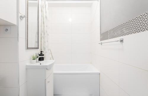 Saska Kepa Apartment | SuperApart Saska apt 66