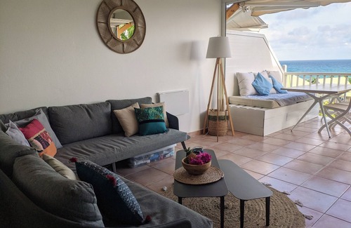 Anse des Rochers Apartment | Superb 2-bedroom apartment with 30m2 terrace and sea view