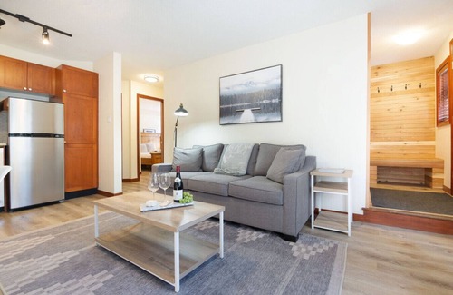 Village North House | Superb 2Br/2Ba Townhouse: AC, Private HT, Pool
