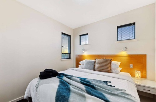 Ascot Apartment | Superb 3BR riverside apartment with views in resort complex