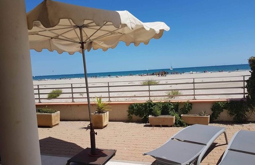 Palavas-les-Flots House | Superb 90 m2 villa directly on the beach of Palavas Montpellier