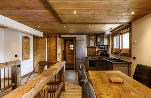 Champagny-en-Vanoise Apartment | Superb accommodation, outdoor jacuzzi, view, sauna