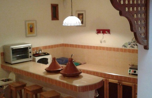 Tamrhakht House | SUPERB AND SPACIOUS TRADITIONAL RIAD - 4 BEDROOMS - LARGE TERRACE - AURIRE