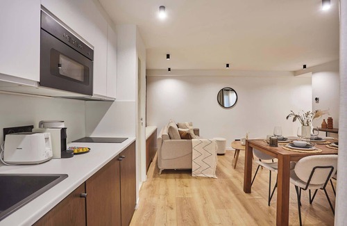 Porte-Saint-Martin Apartment | Superb Apartment Center of Paris by Studio prestige