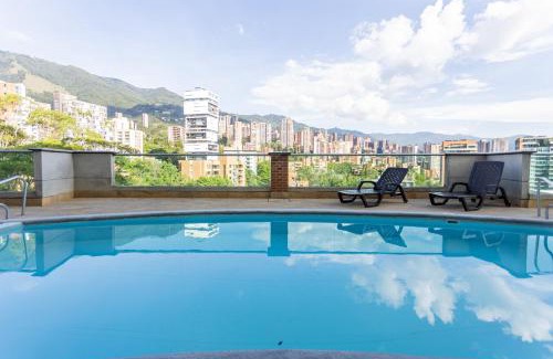 Las Lomas I Apartment | Superb Apartment in Central Poblado