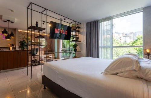 Las Lomas I Apartment | Superb Apartment in Central Poblado