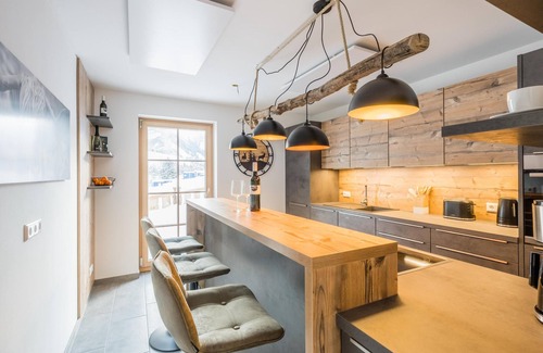 Donnersbachwald Ski Chalet | Superb chalet Bergzauber with sauna