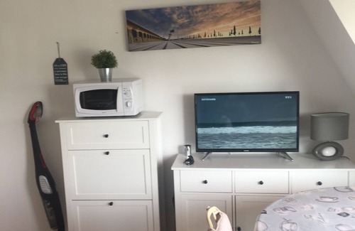 Villers-sur-Mer Apartment | Superb, cosy apartment, ideal for a romantic getaway or relaxing solo trip