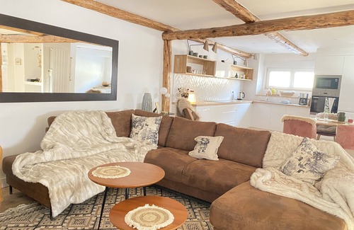 Aiguilles Apartment | Superb Duplex 8/10 pers 5ch 3sdb 1 balcony 150M2 cocooning in the heart of Queyras