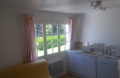 La Roche-Posay Apartment | Superb Edge Of Village 2 Bed Self Catering Accommodation With Pool And Terrace