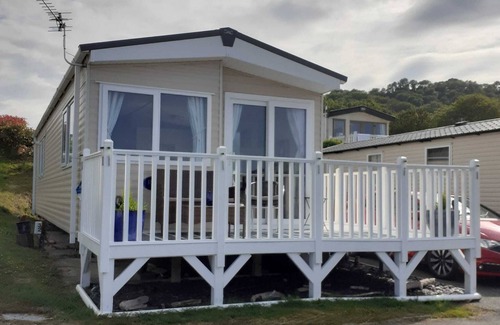 New Quay Ski Chalet | Superb position 2 bedroom Caravan Newquay Wales