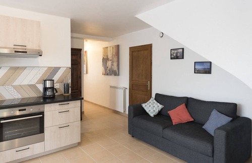 Flassans-sur-Issole Villa | Superb Provençal villa for holidays with family or friends