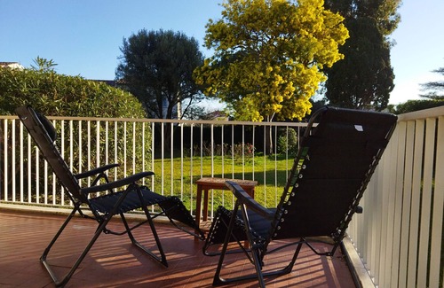 Cap-d'Antibes Apartment | Superb, quiet apartment in a green setting close to a sandy beach