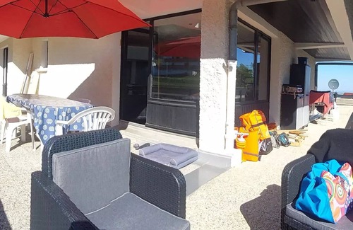 Thollon-les-Memises Apartment | Superb renovated apartment with large terrace
