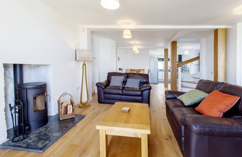 Coverack House | Superb sea views. Private off-road parking. Fenced garden. Spacious,light,airy.