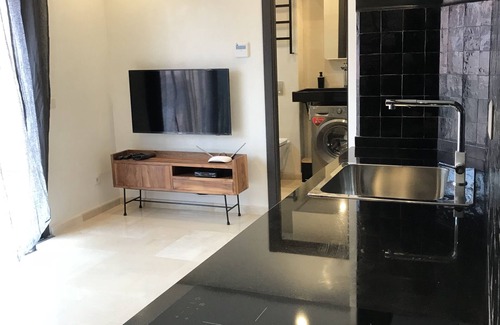 El Hara Apartment | SUPERB STUDIO WITH PRIVATE TERRACE AND POOL ACCESS