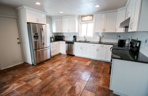 Canyon Rim House | Superb TNJW Home! 3Bdrm 2Bath Best Area! Pets*