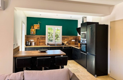 Gonfaron Villa | Superb villa T5
