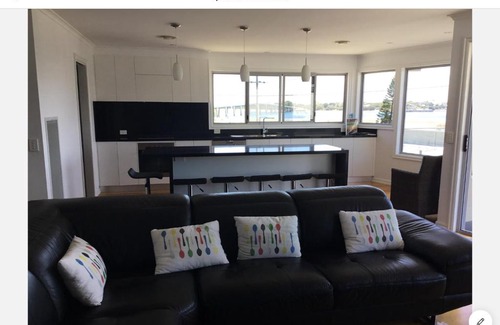 San Remo Apartment | Superb waterfront apartment