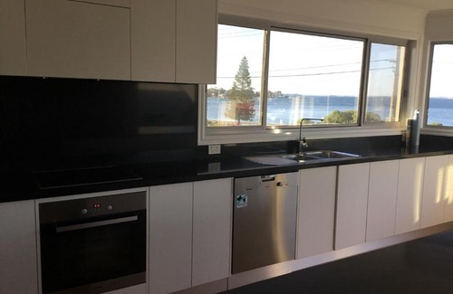 San Remo Apartment | Superb waterfront apartment