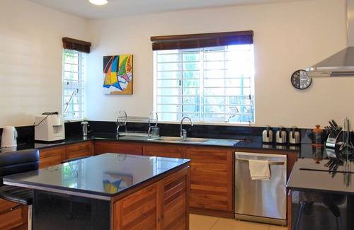 Roches Noires Villa | Superb waterfront villa with private pool, house staff