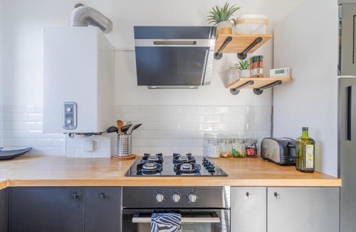 Vaugueux Apartment | Superbe appart chic, hyper centre, vue château, Parking inclus