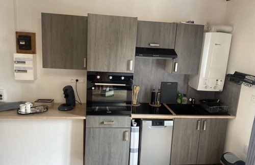 Sedan Apartment | Superbe Appartement Neuf Face au Château - 2 ch/5 Pers - Netflix Canal+ - Wifi