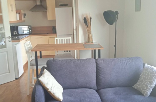 Concarneau Apartment | Superbe studio avec place de parking privative