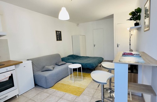 Champs-sur-Marne Apartment | Superbe Studio Proche Disney