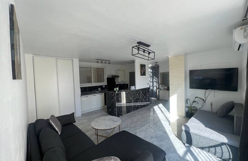 Marseille Apartment | Superbe T3 à St Barnabé