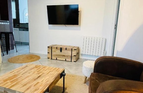 Lorient Apartment | Superbe T3 proche de l'hypercentre de Lorient avec terrasse