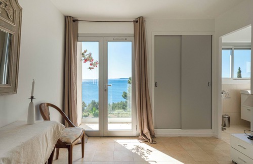 Le Lavandou Villa | Superbe Villa Classée vue Mer et Piscine. Idéal Pour Famille!