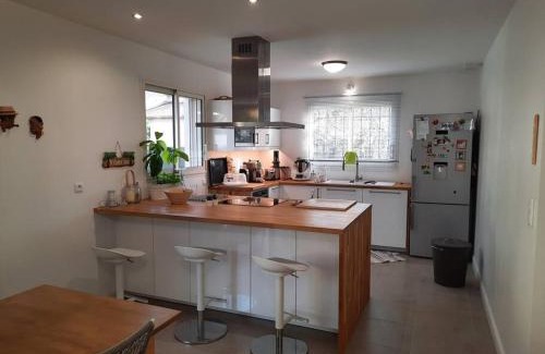 Le Triadou Villa | Superbe villa face Pic St Loup, piscine, pkg, wifi